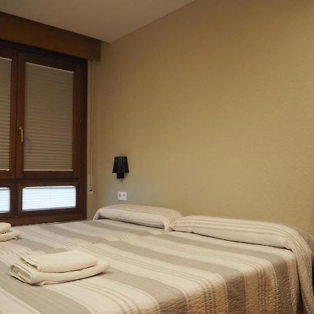 Alojamientos Acella Pamplona Kültér fotó