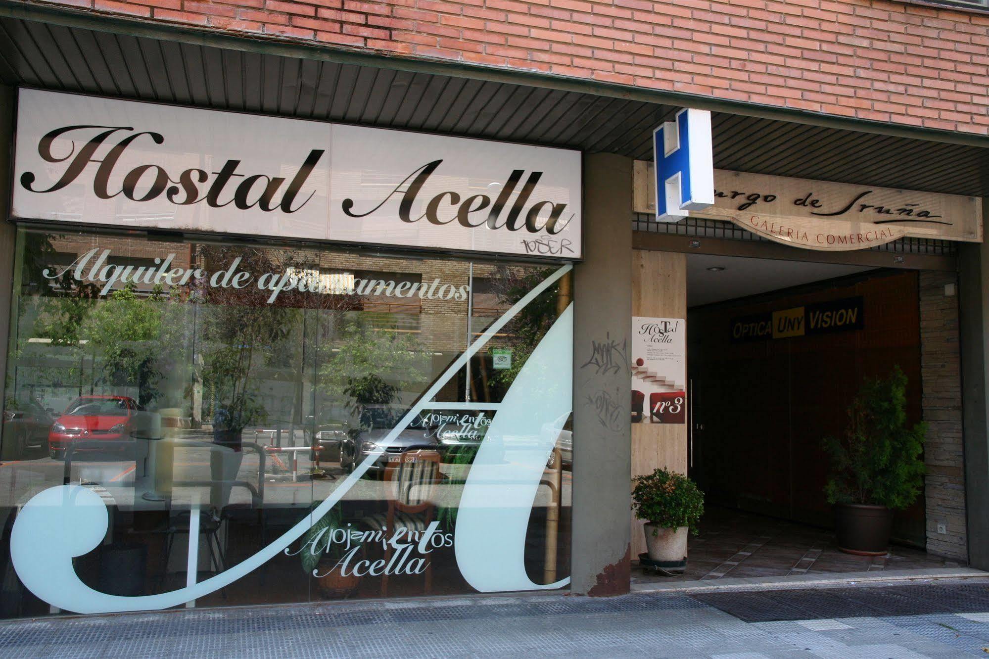 Alojamientos Acella Pamplona Kültér fotó